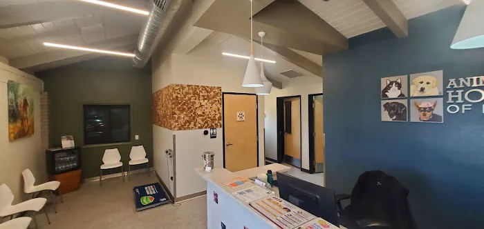 Animal Care Hospital of Phoenix Picture 9