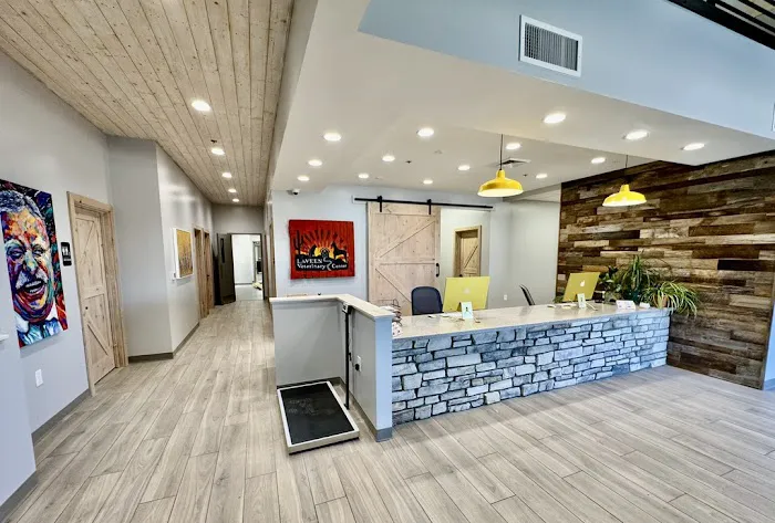 Laveen Veterinary Center Picture 7