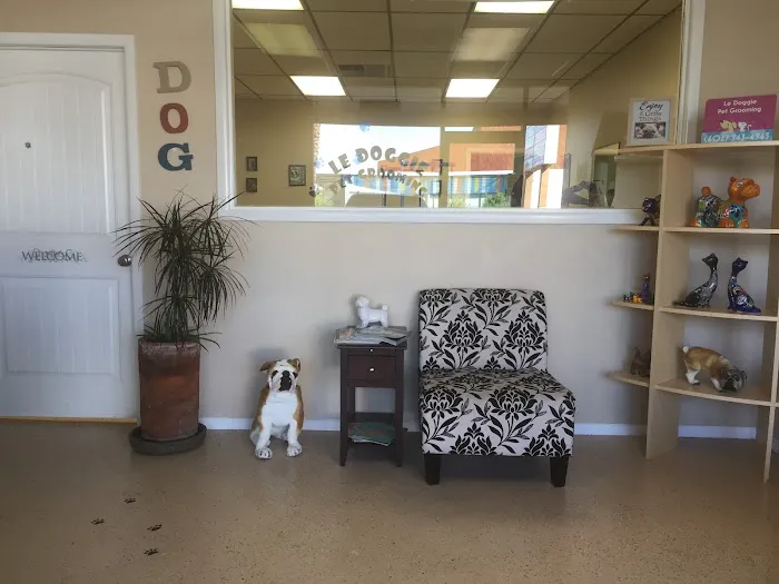 Le Doggie Pet Grooming Picture 2