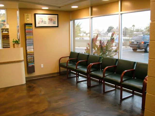Glendale Animal Hospital Picture 1