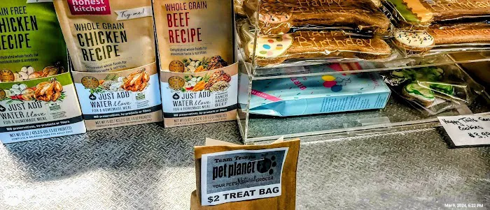Pet Planet College Park Picture 5