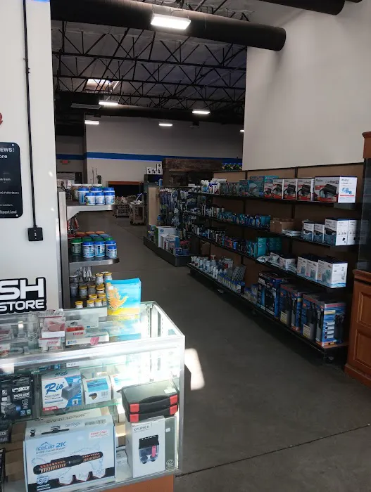 That Big Fish Store Picture 8