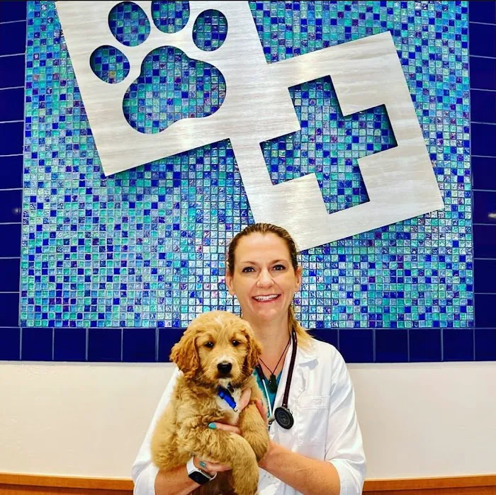 McClintock Animal Care Center Picture 6