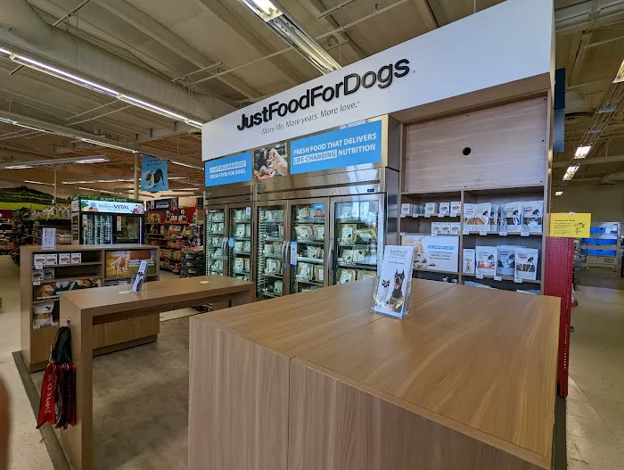Petco Picture 4