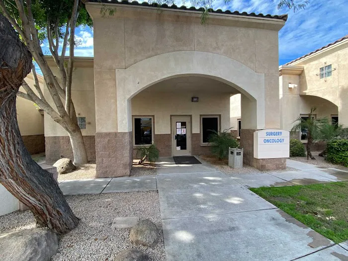 PetCure Oncology at Arizona Veterinary Oncology Picture 4