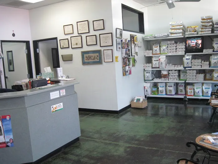 Animal Hospital At Tatum Ranch Picture 3