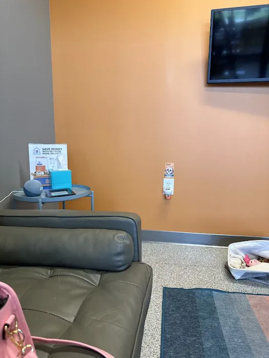 PetVet365 Pet Hospital Louisville/Anchorage Picture 1