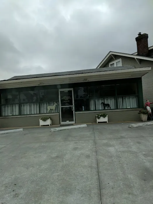 Chenoweth Animal Hospital Picture 10