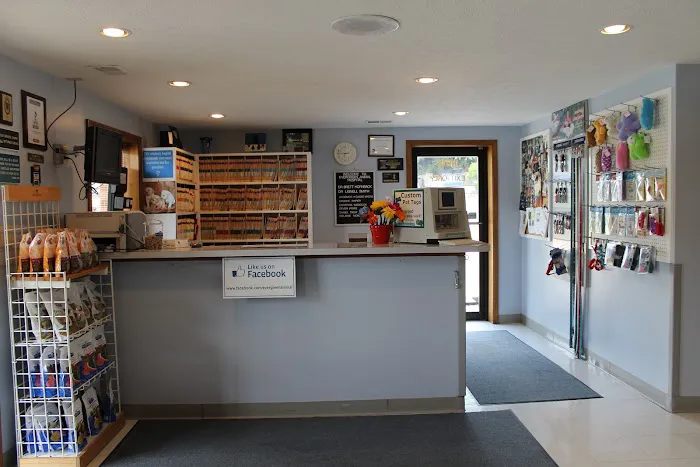 Evergreen Animal Hospital Picture 3