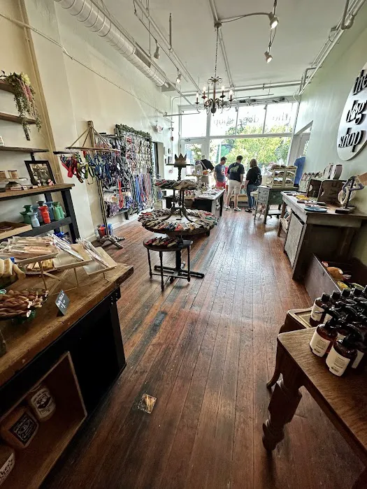 The Dog Shop Picture 2
