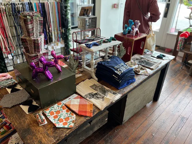 The Dog Shop Picture 6