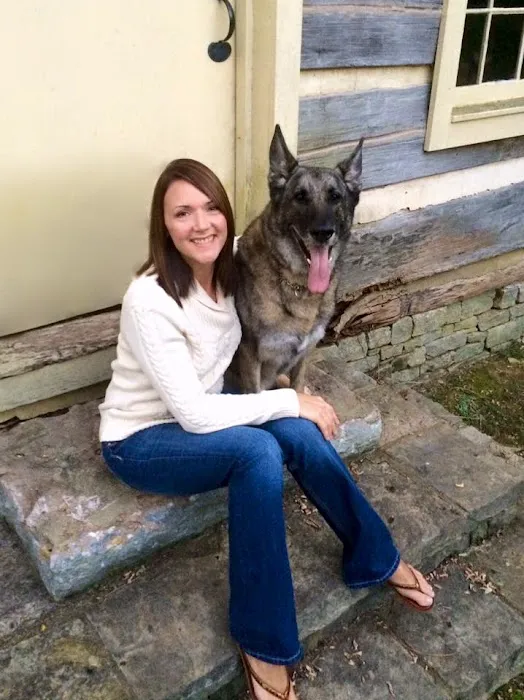 Elk Creek Animal Hospital Picture 1