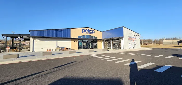 Petco Picture 9