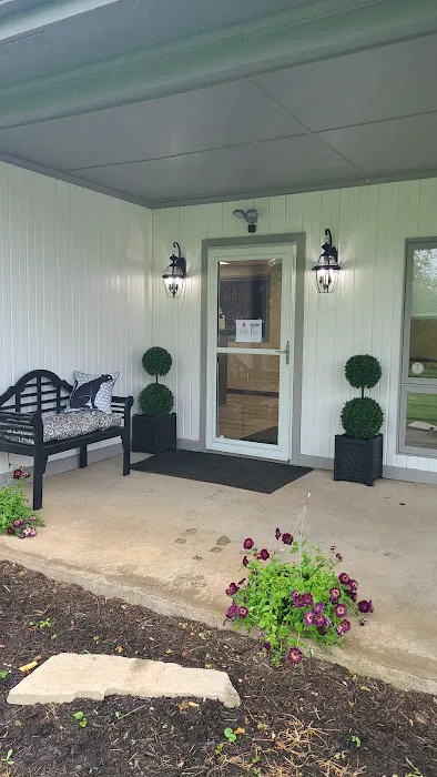 Eckert Veterinary Hospital Picture 7