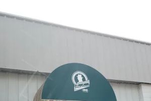 Auto Service Center