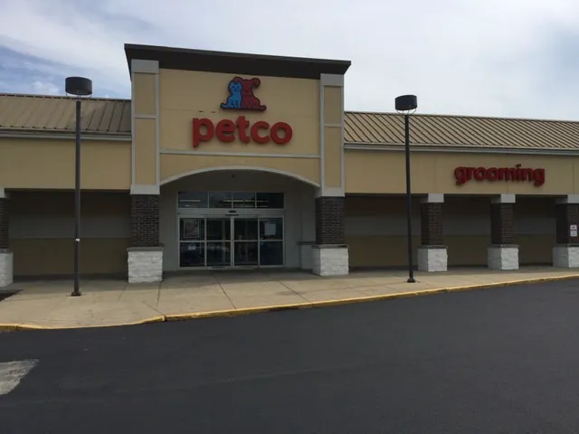 Petco Picture 3