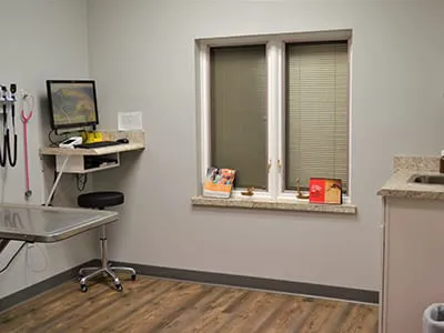 Warrick Veterinary Clinic Preventative Care Center Picture 1