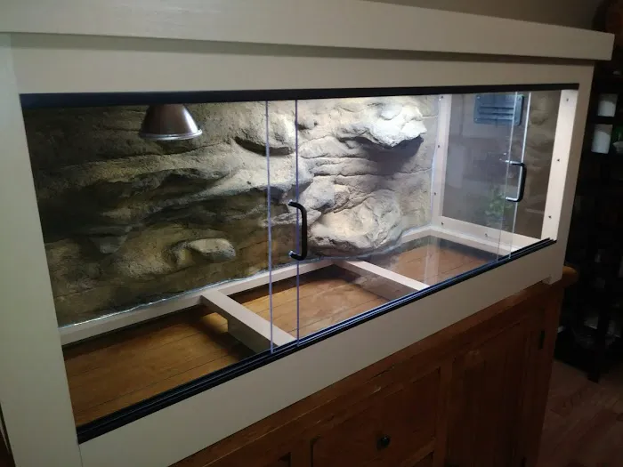 RG Reptile Enclosures Picture 4