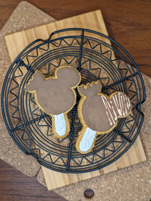 MaiRo & Co - Dog Treat Bakery Picture 1