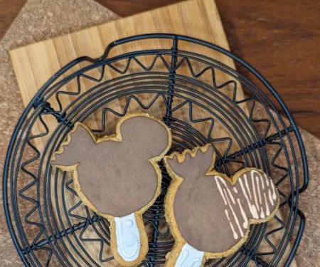 MaiRo & Co - Dog Treat Bakery