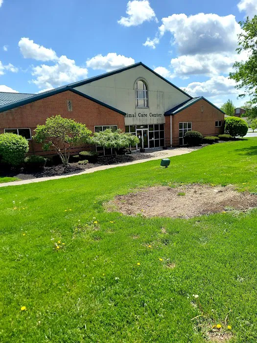 Animal Care Center of Forest Park Picture 9