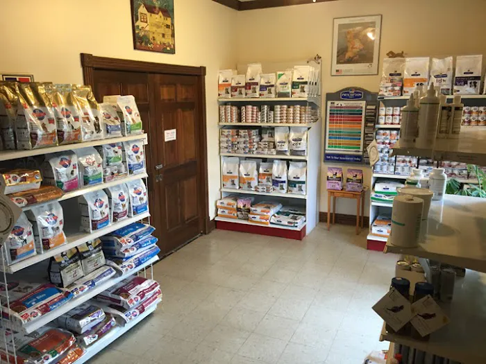 Spencer Town & Country Veterinary Clinic Picture 3