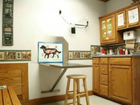 Robinson Hospital for Animals Picture 8