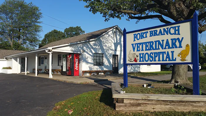Fort Branch Veterinary Hospital Picture 10