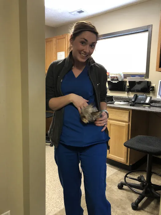 Avon Veterinary Clinic Picture 9